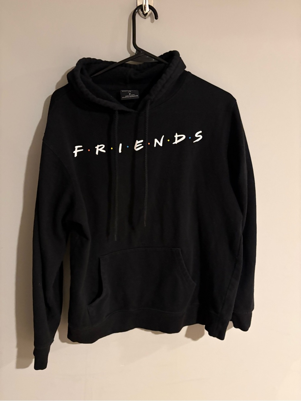Friends TV Show Black Logo Hoodie Size Medium Central Perk 90s Sitcom